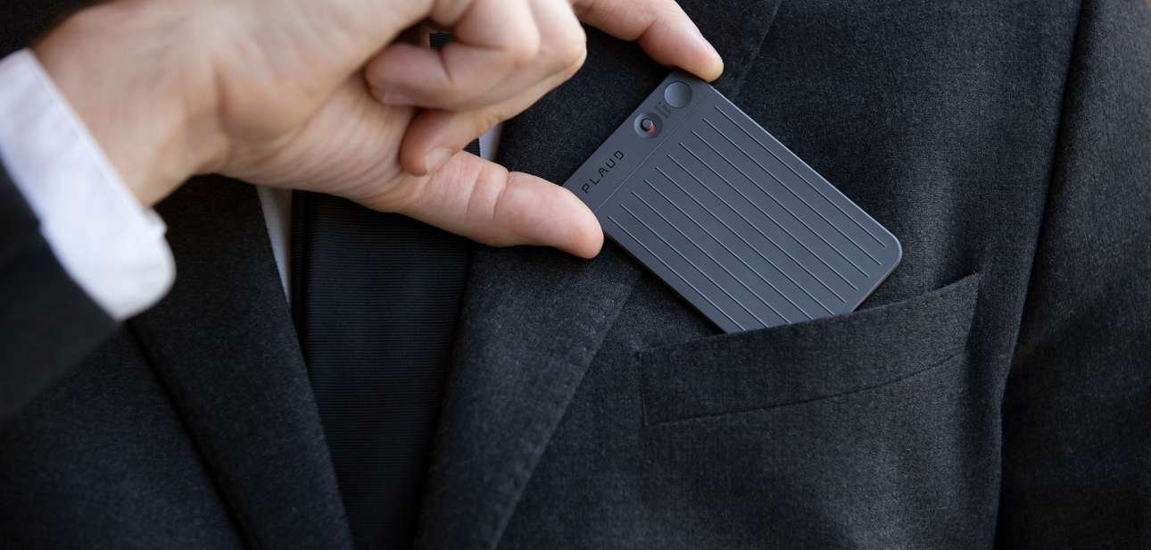 Plaud Note AI: un registratore vocale con trascrizione potenziato da ChatGPT