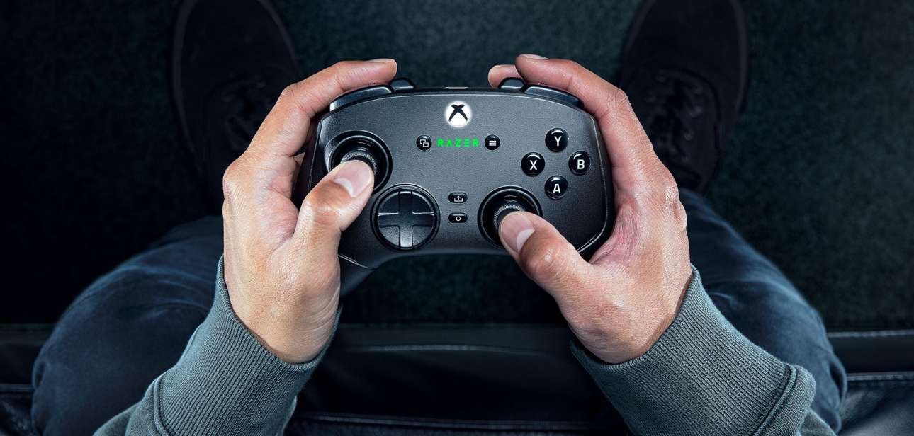 Razer Wolverine V3 Pro: un controller Xbox e PC per i professionisti degli esport